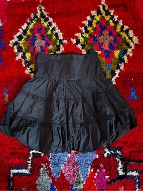 Y2K Vintage Bebe Bubble Hem Skirt Sz Sm